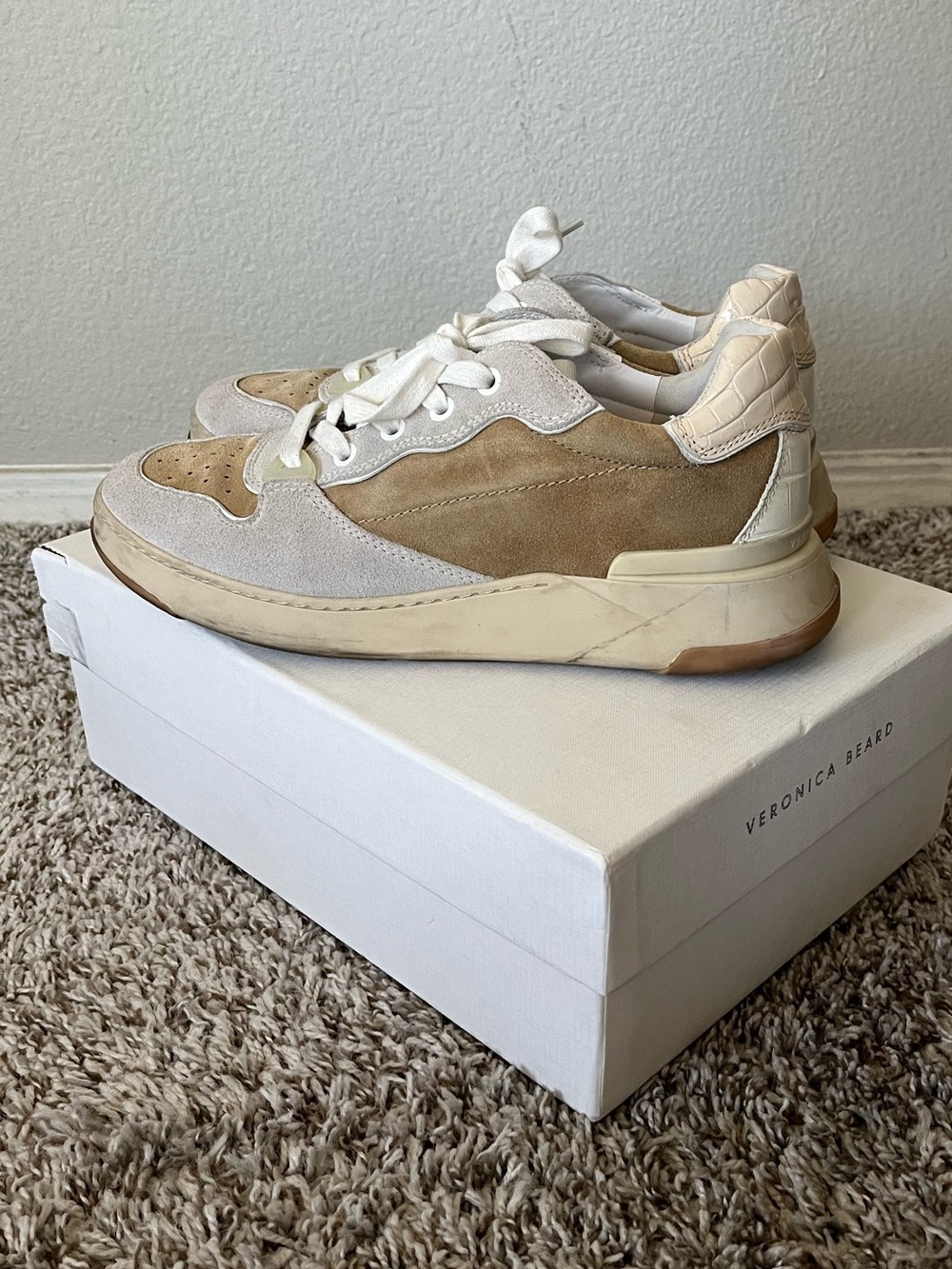 Veronica Beard Toma Suede Sneaker in Sand & White Women's Size 9 - Picture 2 of 16